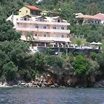 Oceanis 4*