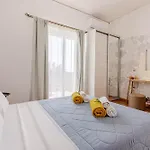Oceanis Aparthotel 4*