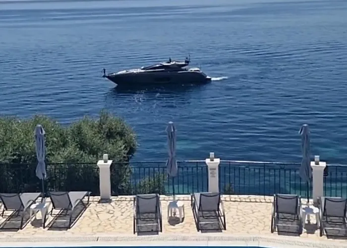 Aparthotel Oceanis 4*
