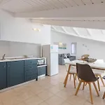 Oceanis Apartahotel